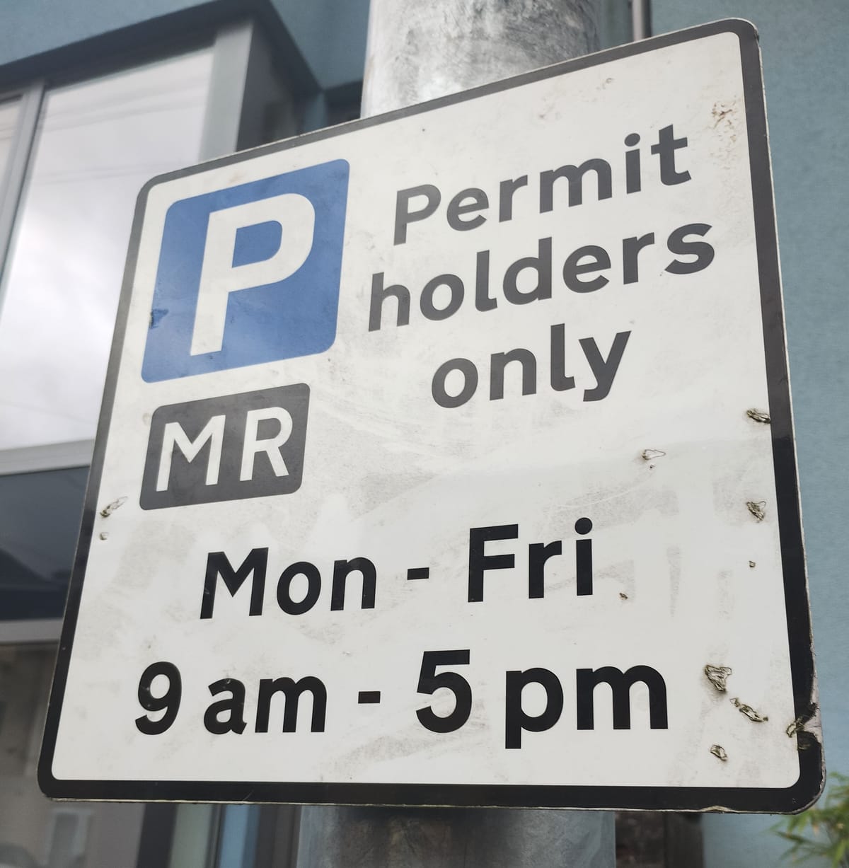 Residents' pay to park scheme going ahead